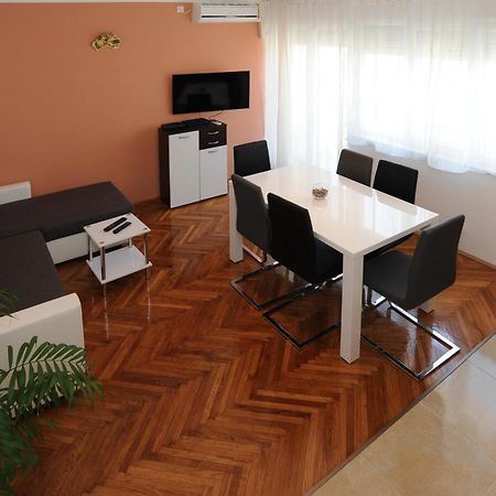 Voshta 2 Bedroom Apartment Задар Стая снимка